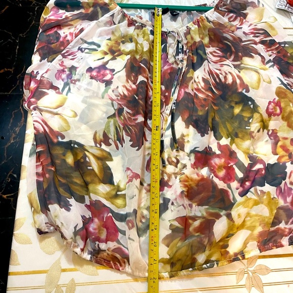 Ana A New Approach Women's Blouse Top Size M  Floral Balloon Sleeves - Picture 5 of 5